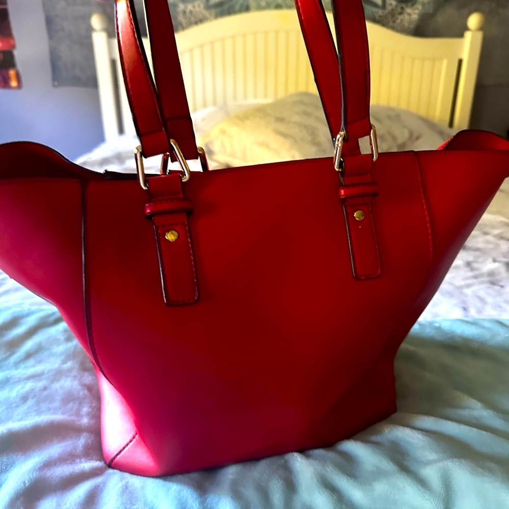 Women’s handbag